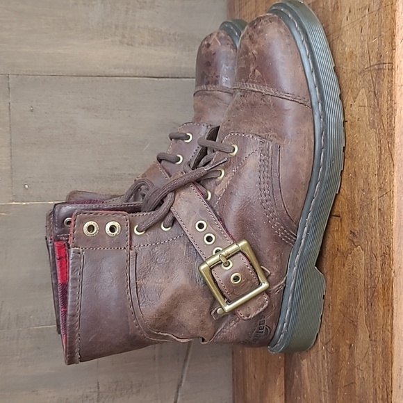 Dr Martens Boots Men's sz 10 Triumph Moto 1460 Brown Leather Boots Buckle - Picture 4 of 13